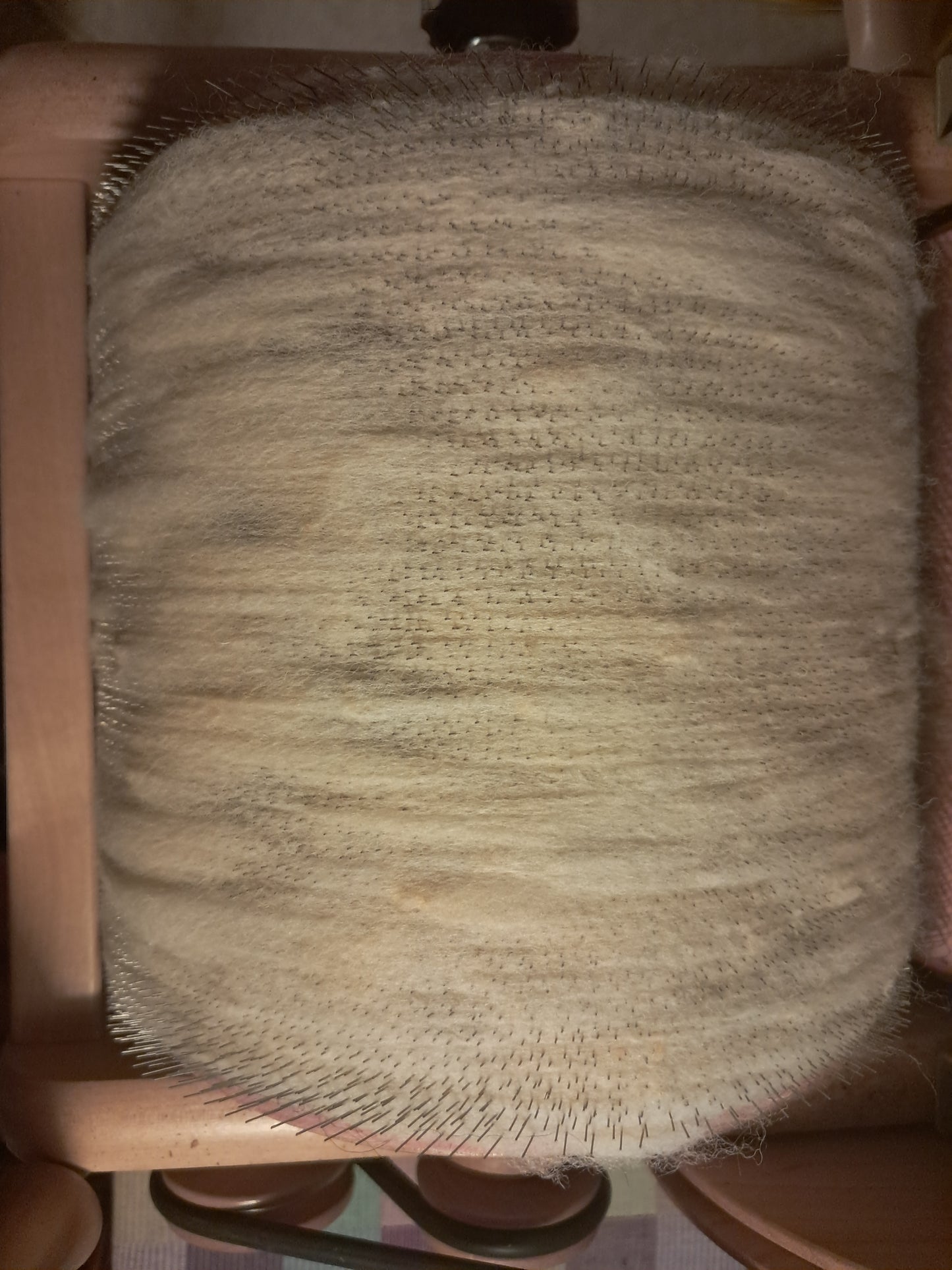 Hvit kardet ull (pr. 100 gram)